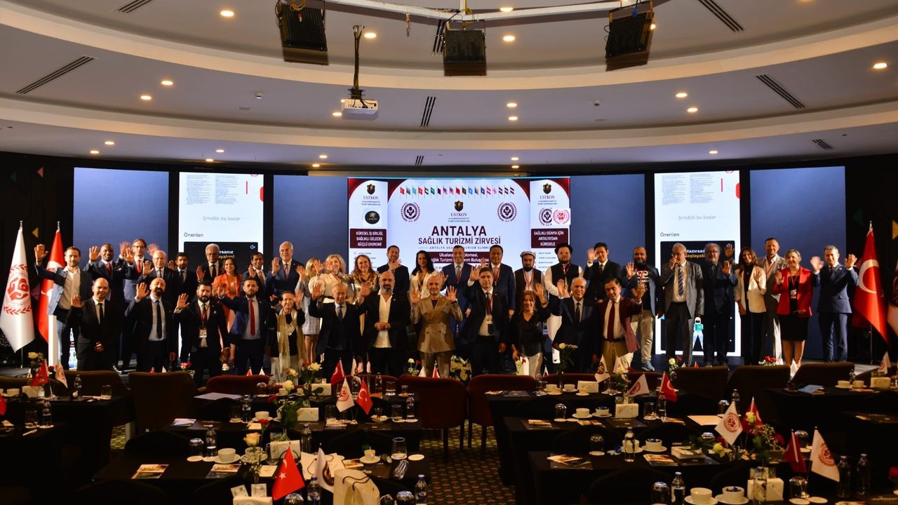 Antalya’da Turizm Zirvesi