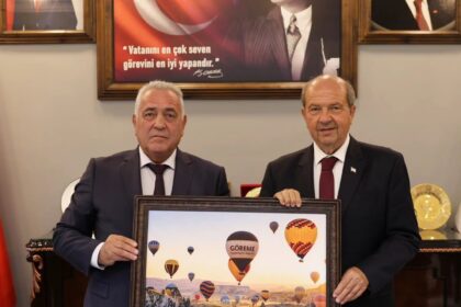 Cumhurbaşkanı Ersin Tatar’dan Göreme Belediye Başkanı Ömer Eren’e Ziyaret